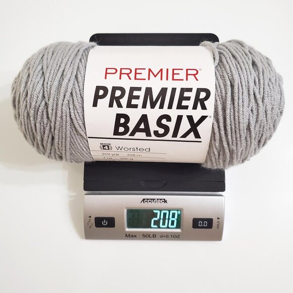 Premier Basix Yarn Worsted Light Gray 7oz 359yds Acrylic - Picture 3 of 5
